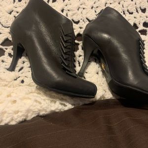 pour la victoire leather boots size 6 made in Brazil,good condition.Soft…